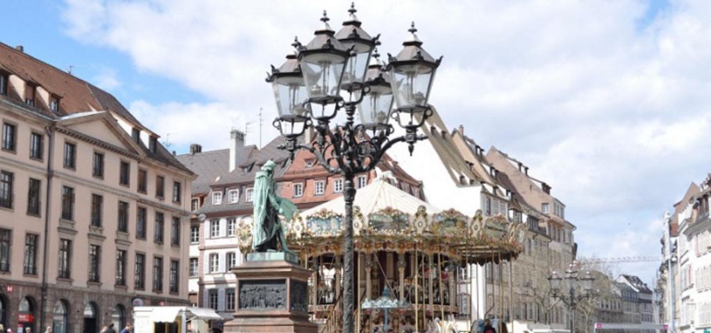 tourist attractions strasbourg place gutenberg