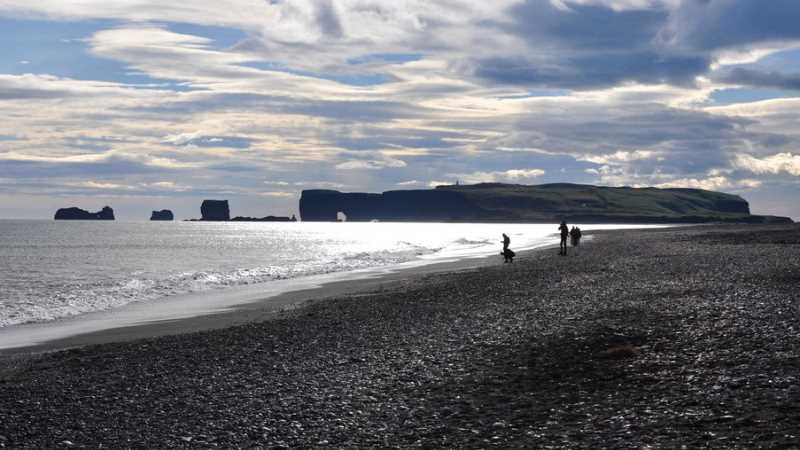 Black Sand Beach Iceland - Reynisfjara Beach in Vík í Mýrdal
