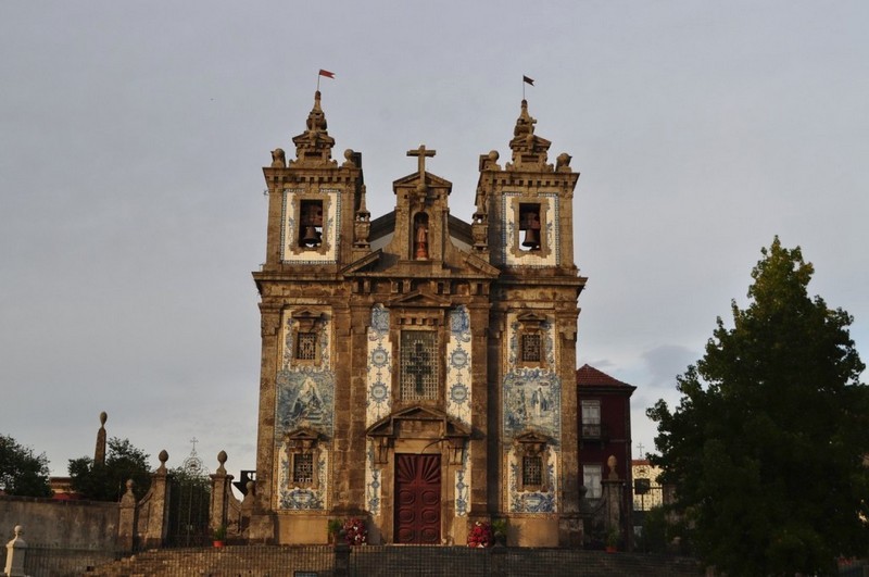 5 Churches with blue tile facades in the city of Porto in Portugal - Church of Santo Ildefonso.