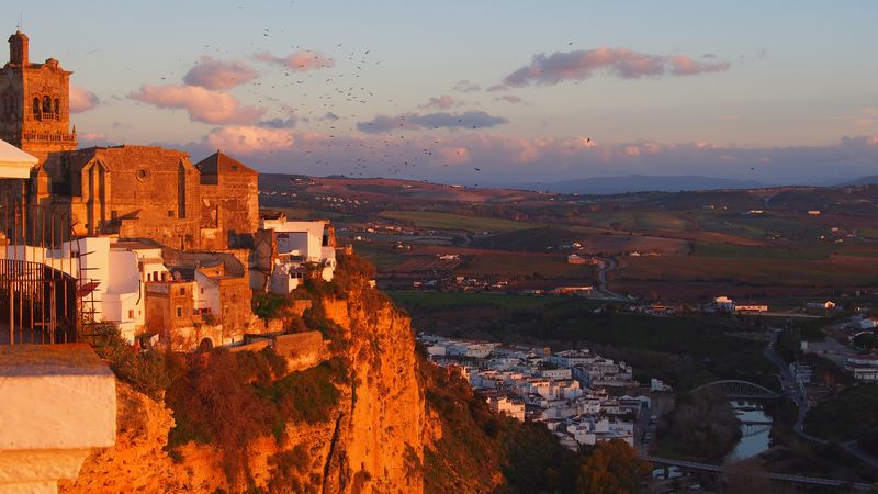 Pueblo Blancos Route, a perfect tour in the Andalusia region of Spain - Sunset at Plaza del Cabildo