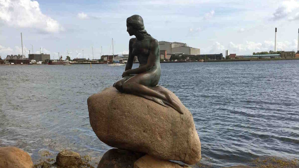 What to do in Copenhagen, Denmark: A Guide to the Best Attractions and Travel Tips