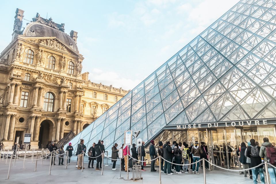 Paris Olympic Games - Tips on how to save and spend less - Louvre Museum