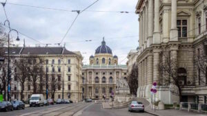 How to Visit and What to Do in Vienna, Austria