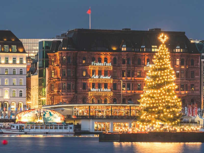 Top 10 Attractions in Hamburg During Christmas