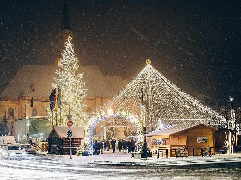 Onde ficam os melhores mercados de Natal na Romênia e como chegar lá?